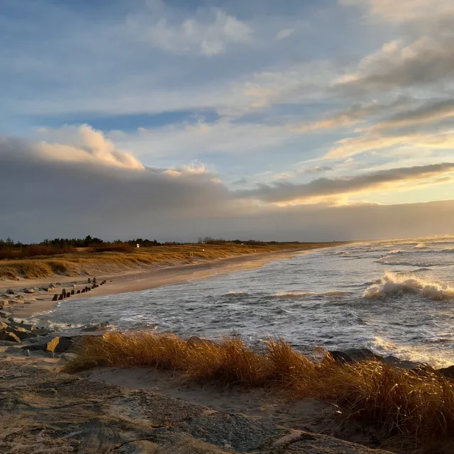 Brzeg morza — plaże Darłowa